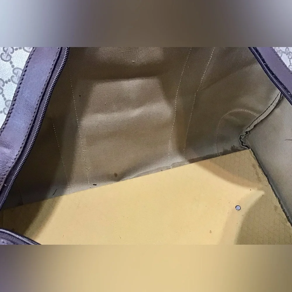 Gucci Travel Bags - Picture 10 of 16